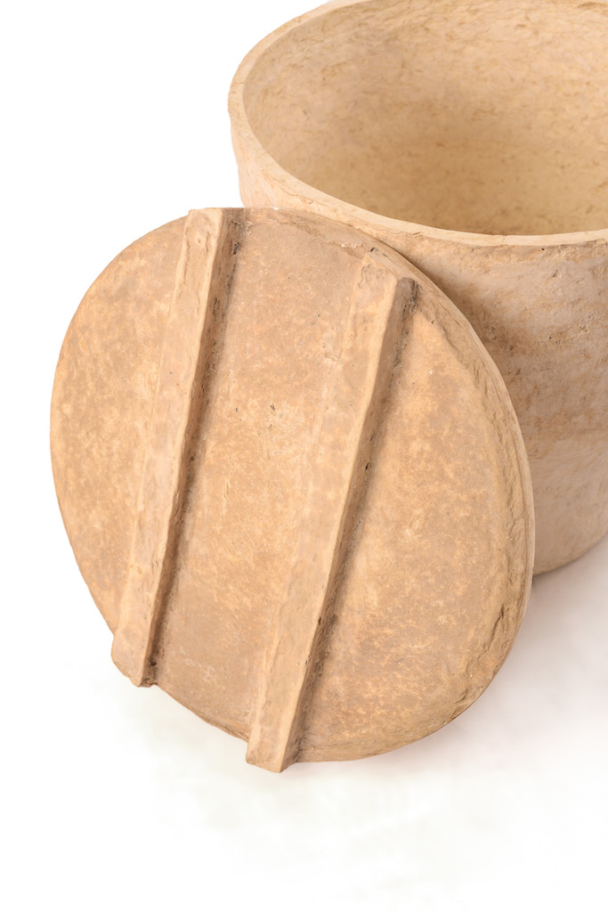 PAPER CLAY VASE SINGLE ABACA PULP WITH EARHOLE by INDIGENOUS